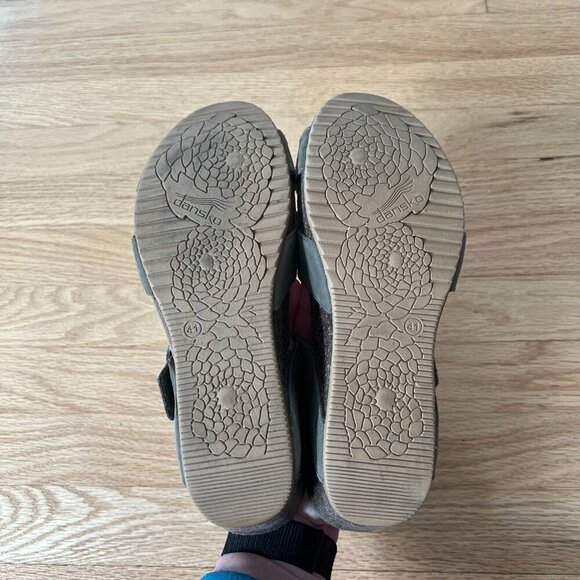 Dansko Susie Leather Crisscross Strap Wedge Sandals Women's Size 41 - Picture 9 of 9